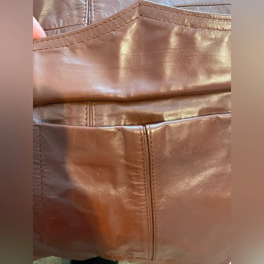Berman's leather jacket - Picture 8 of 16